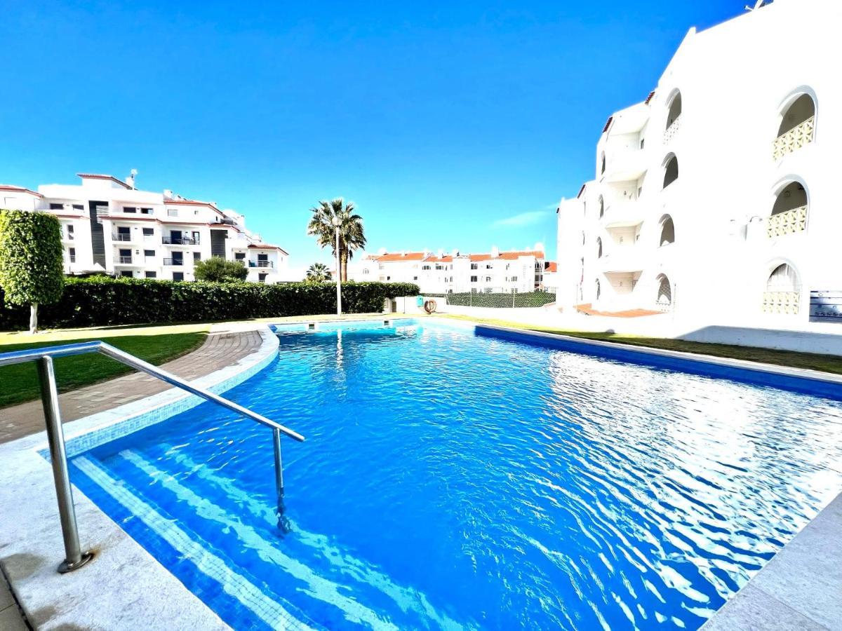 Appartement Downtown With Pool By Homing